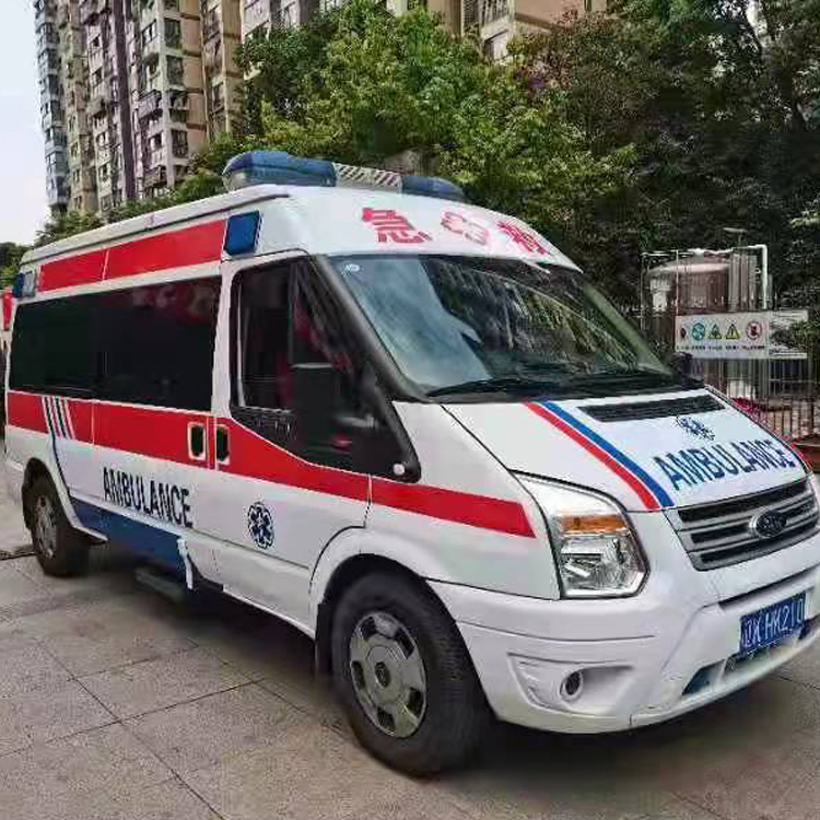 临颍长途救护车护送病人返乡