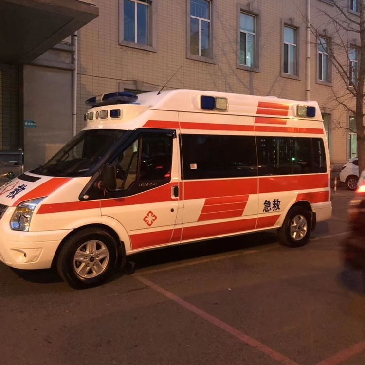 临颍夜间租赁救护车护送病人转院：安全转运的 8 大核心注意事项